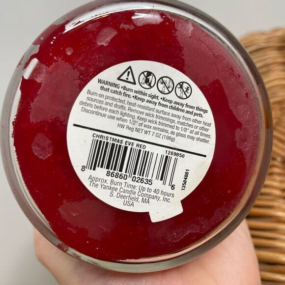 NEW Yankee Candle CHRISTMAS EVE Housewarmer Candles Glass Jar 14oz Retired - Picture 3 of 5